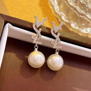 Luxury Pearl Drop Earrings